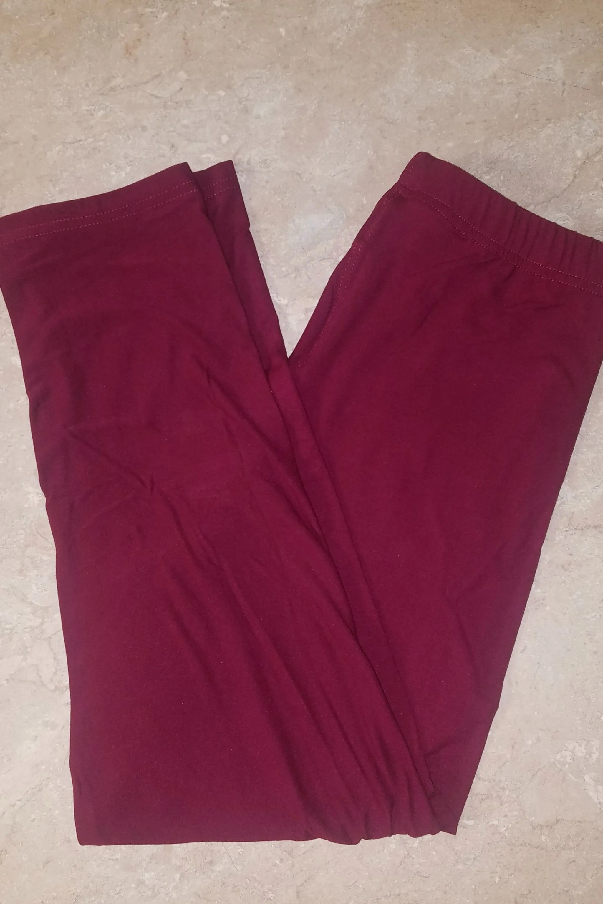 Capri Solid Burgundy