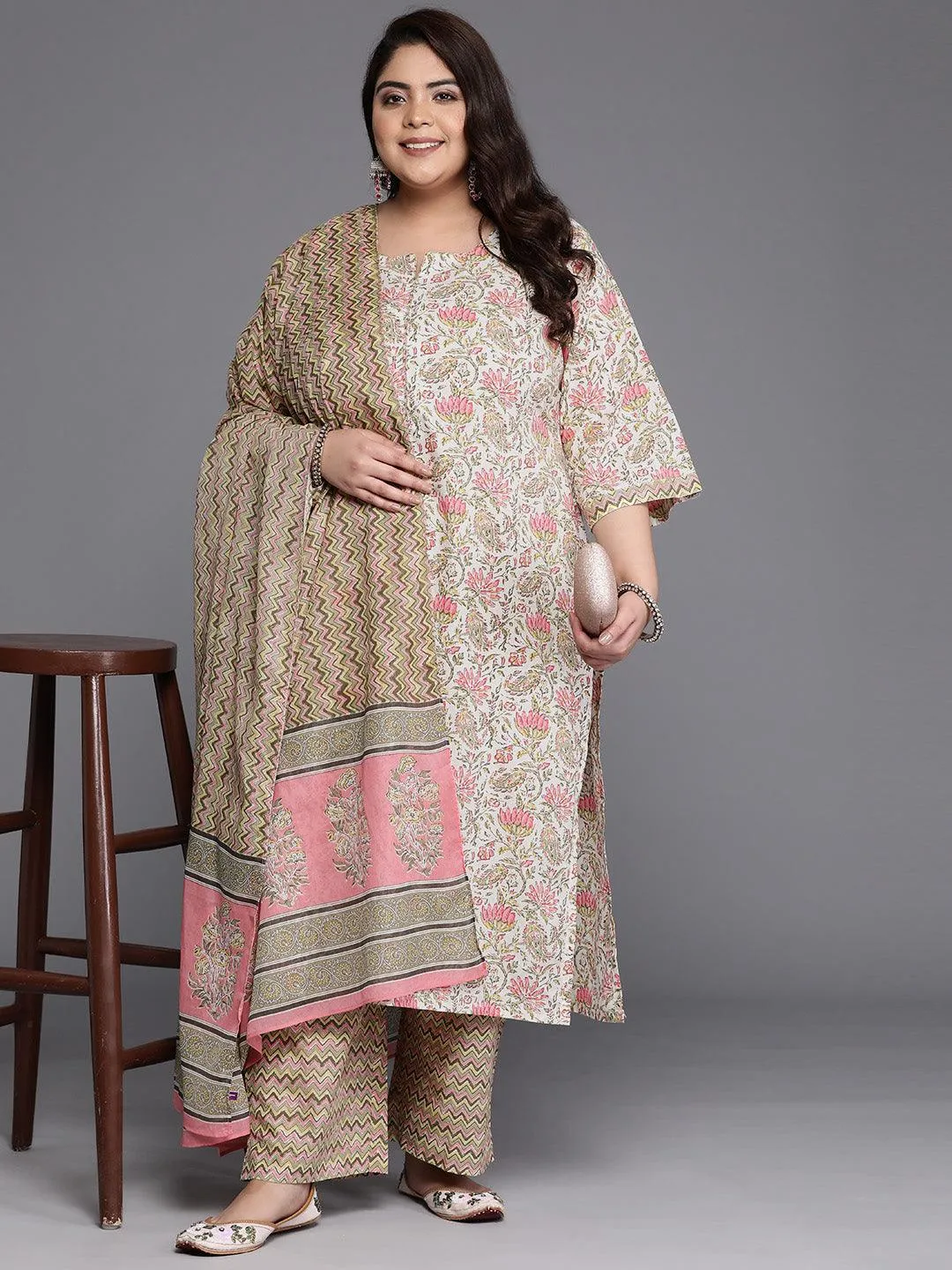 Plus Size Off-White Printed Cotton Straight Kurta With Trousers & Dupatta