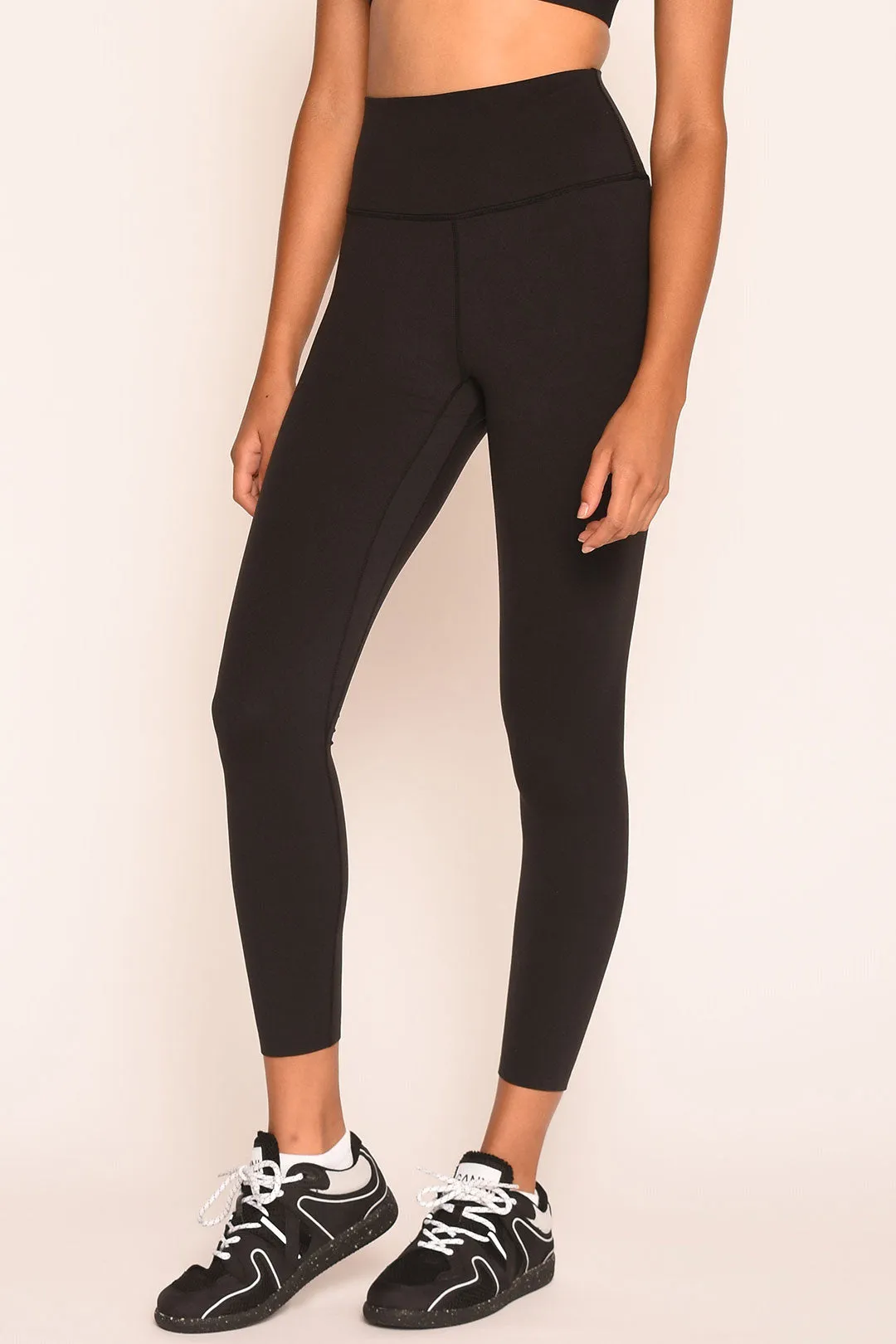 Ultra Soft Seamless High-Waist Plain Legging 25"